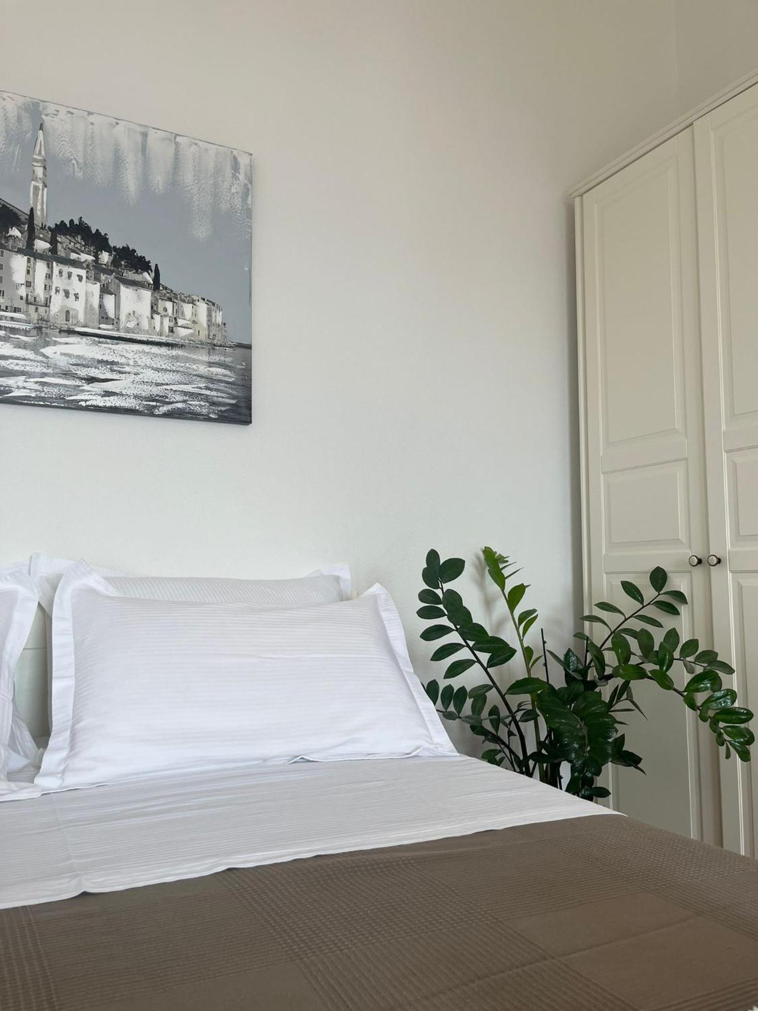 Apartments Curnic Jesenice  Extérieur photo